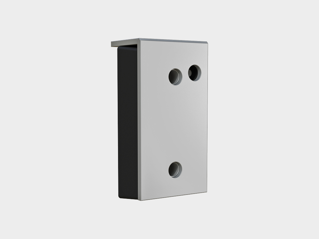 Артикул «BRSP(16)465х250х165S». Построен на базе бампера 450 × 250 × 100 мм. Бампер 465 × 250 × 165 мм (внешние размеры) со стальной рабочей накладкой толщиной 16 мм и датчиком парковки. Состоит из амортизирующего по всей поверхности наполнителя (резинового бампера 450 × 250 × 100 мм), закрытого прочной внешней стальной пластиной и датчика парковки, который обеспечивает безопасную пристыковку грузового автомобиля. Защитная накладка на бампер служит для увеличения продолжительности срока эксплуатации и защиты бампера резинового от повреждений при парковке автомобиля и при погрузочно-разгрузочных работах. Данная деталь подвержена быстрому естественному износу и не подлежит гарантийной замене вследствие рабочего износа и деформации. Используется в системе с парковочным радаром. Установочные размеры смотрите в разделе «Чертежи».